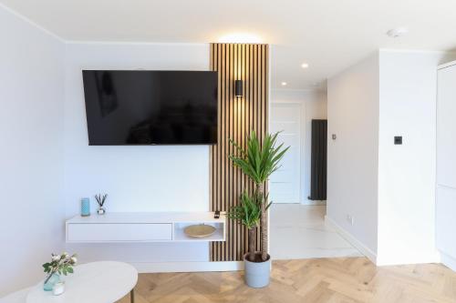 Luxurious City Centre Apartment — 4-Star Luxury Hotel in Perth, United Kingdom
