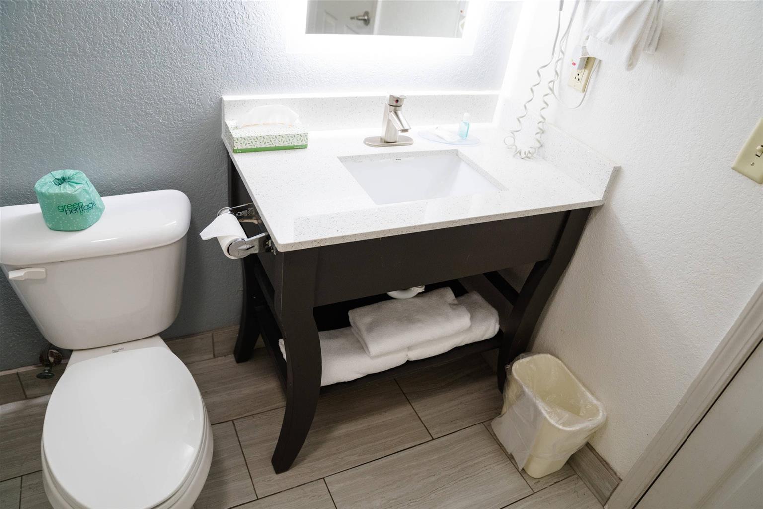 MainStay Suites Knoxville North I 75 - photo 18