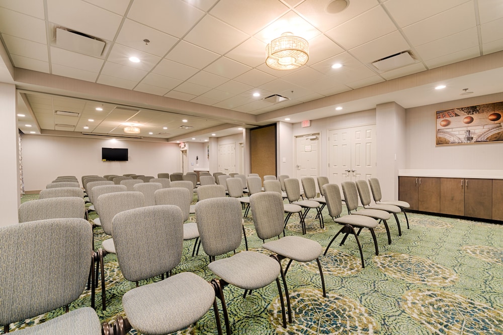 Holiday Inn Knoxville N Merchant Drive by IHG - photo 33