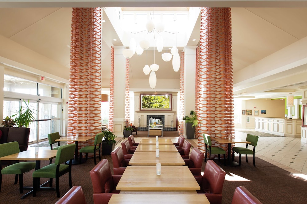 Hilton Garden Inn Grand Forks UND - photo 2