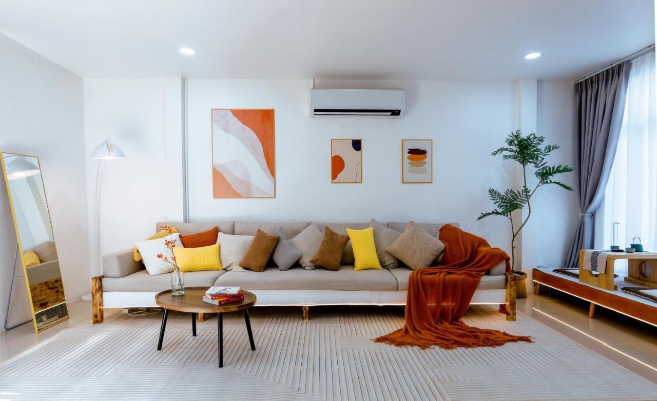 Ratchada Retreat Bespoke Urban Villa 3