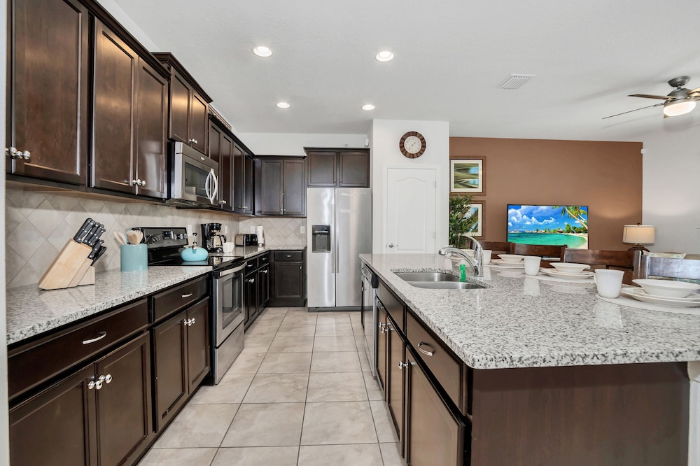 2030 Majorca Drive - photo 11