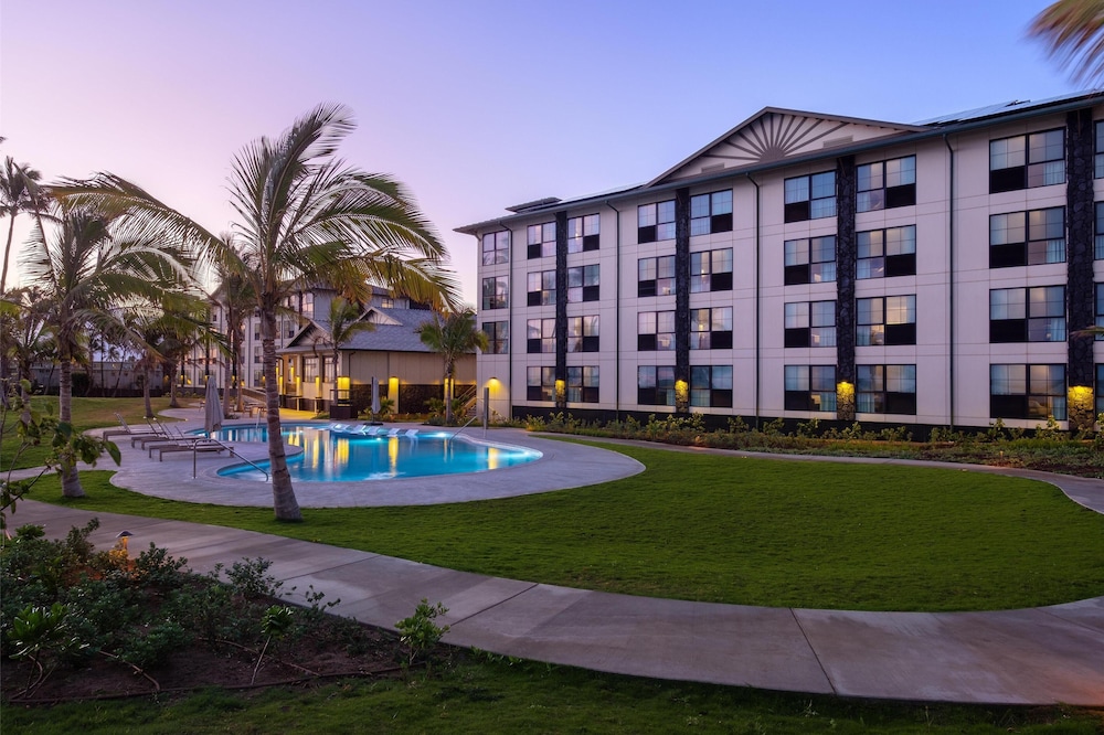 Hampton Inn & Suites by Hilton Maui North Shore - photo 39