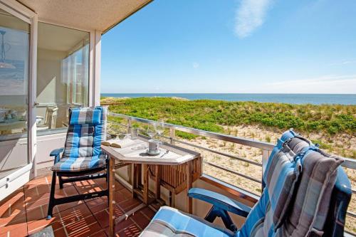 Strandnest — 4-Star Luxury Hotel in List, Germany