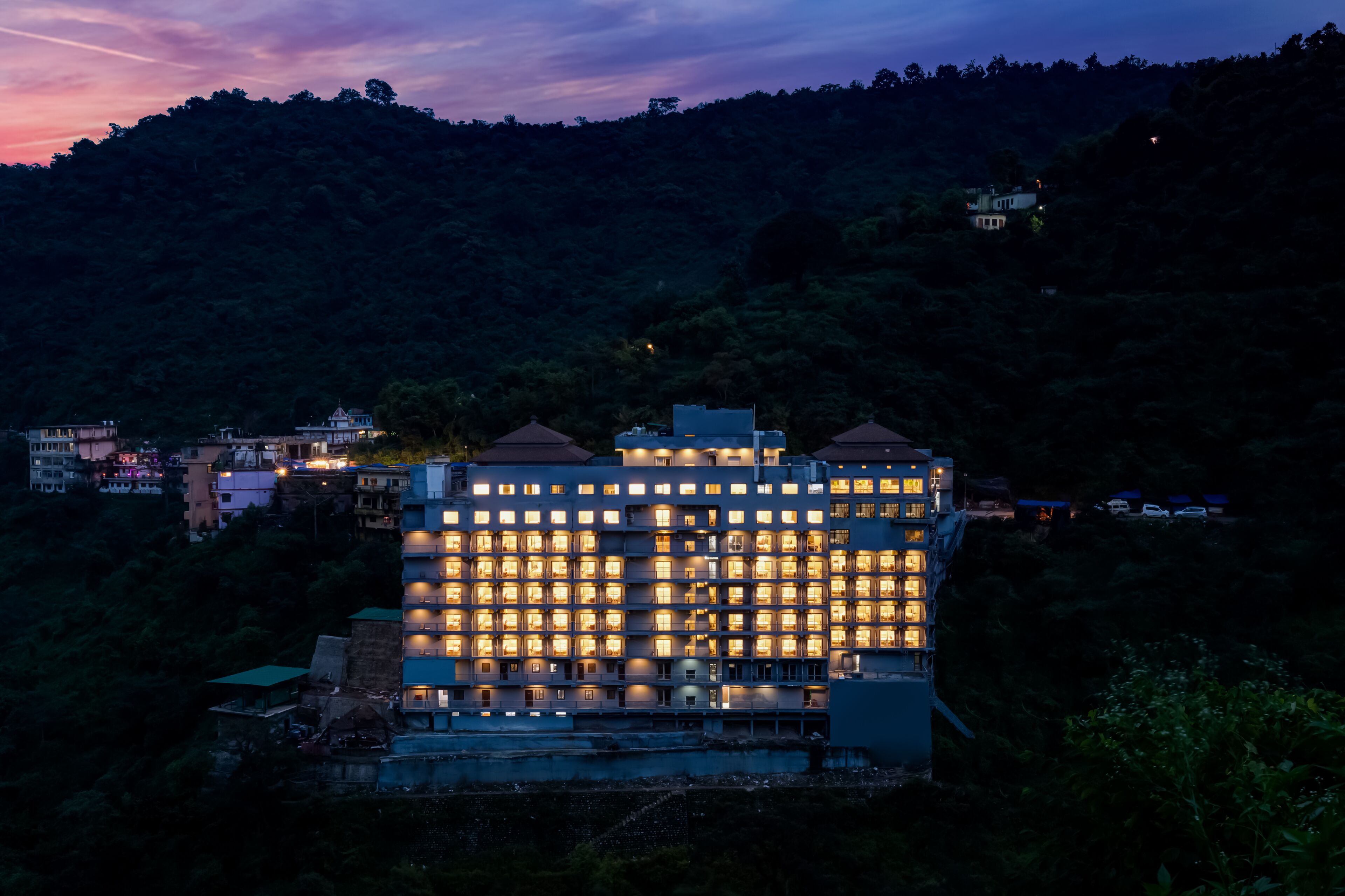 Red Fox Hotel Neelkanth in Lansdowne, India