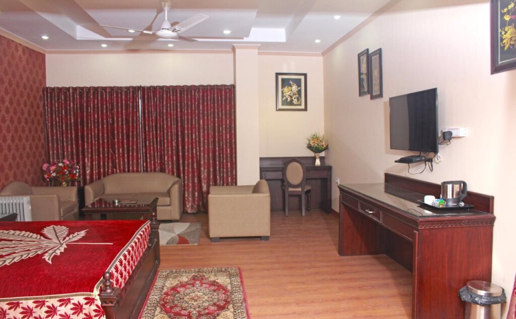 Hotel Shikhar in Almora, India