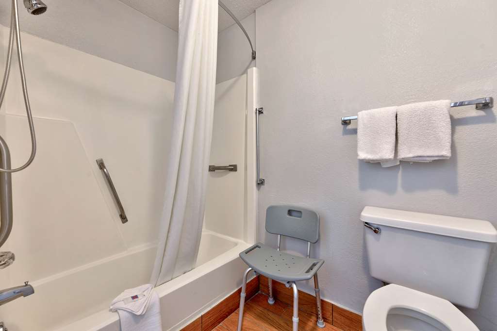 Motel 6 Cookeville TN - photo 18