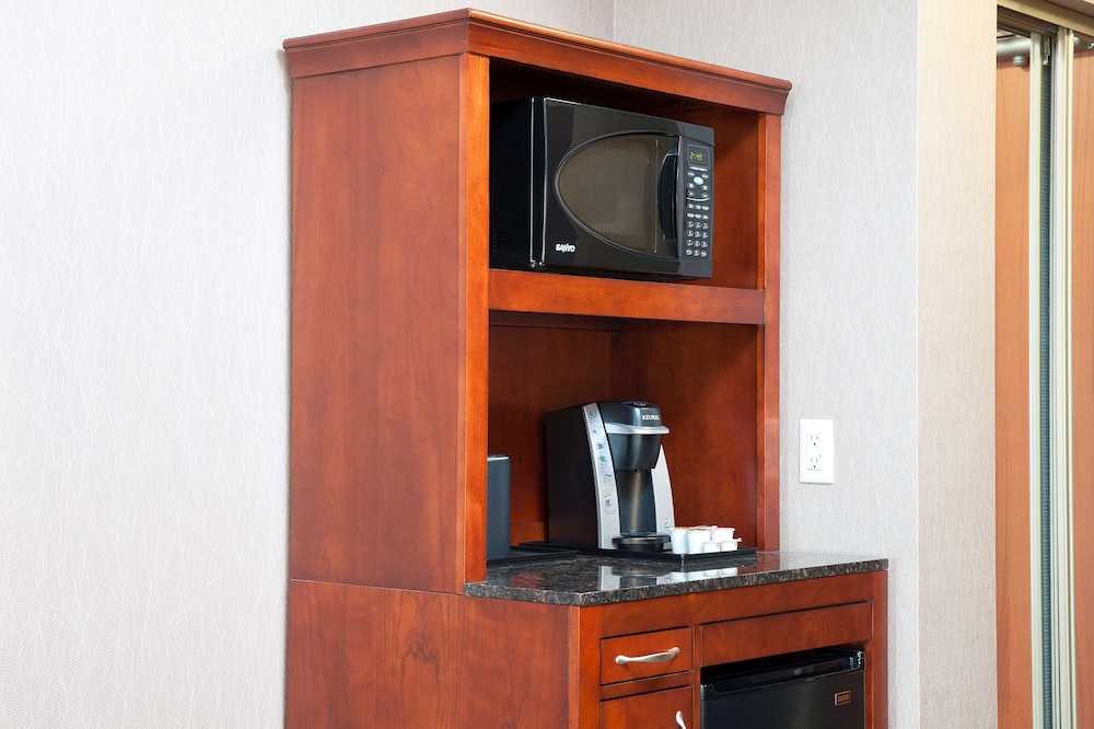 Hilton Garden Inn Columbus Edinburgh - photo 15
