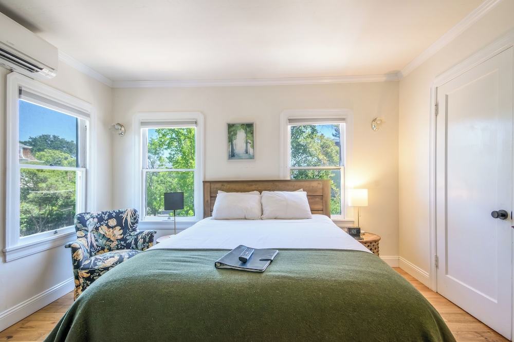 Cedar Gables Inn - photo 58