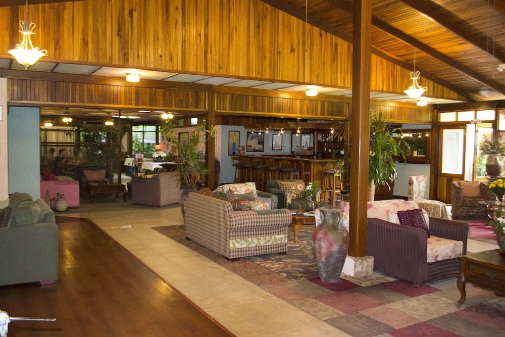 Lands in Love Hotel — Alajuela — photo 3