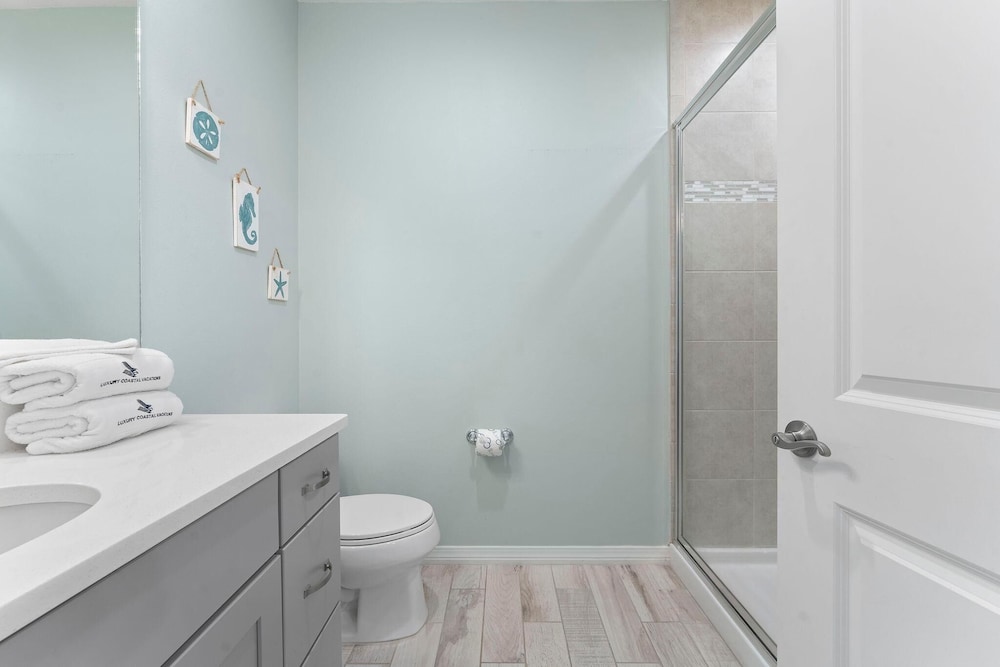 Salty Breeze at Lost Key Villas Pet Friendly — 4-Star Luxury Hotel in Pensacola, United States