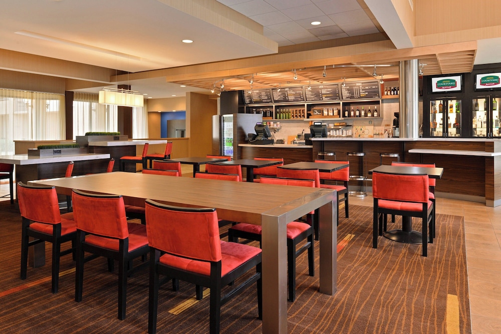 Courtyard by Marriott Dallas Northwest - photo 2