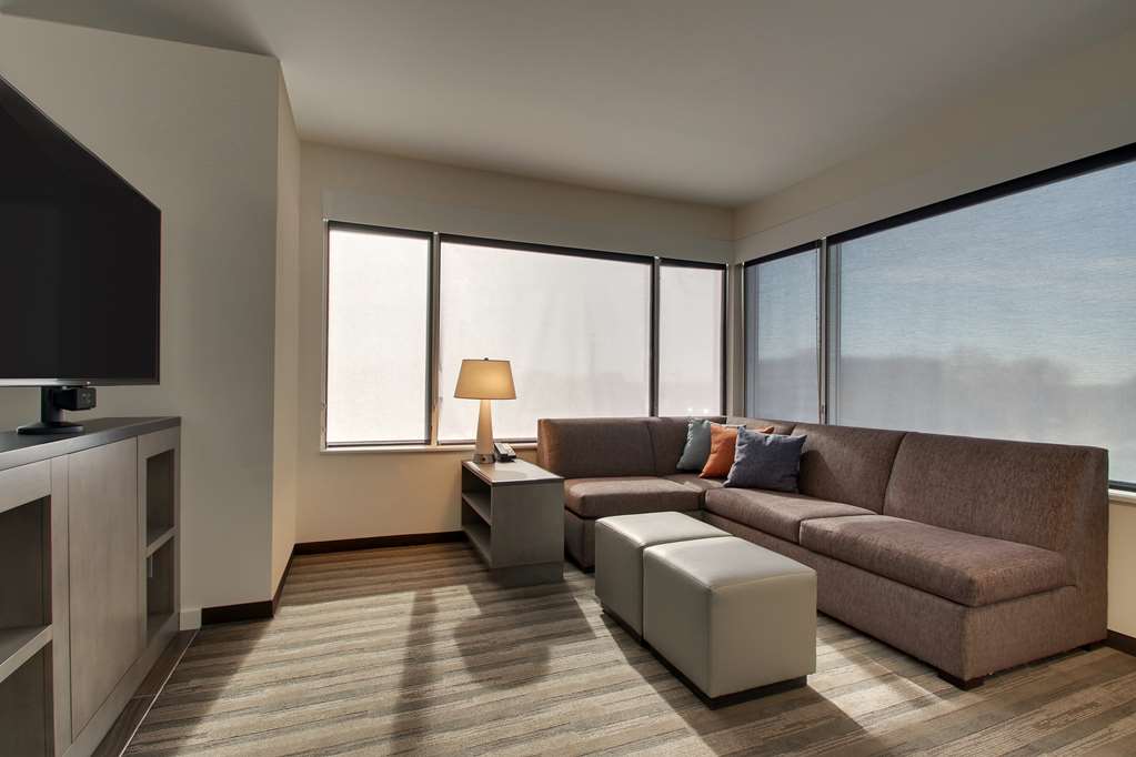 Hyatt House Chicago Oak Brook - photo 23
