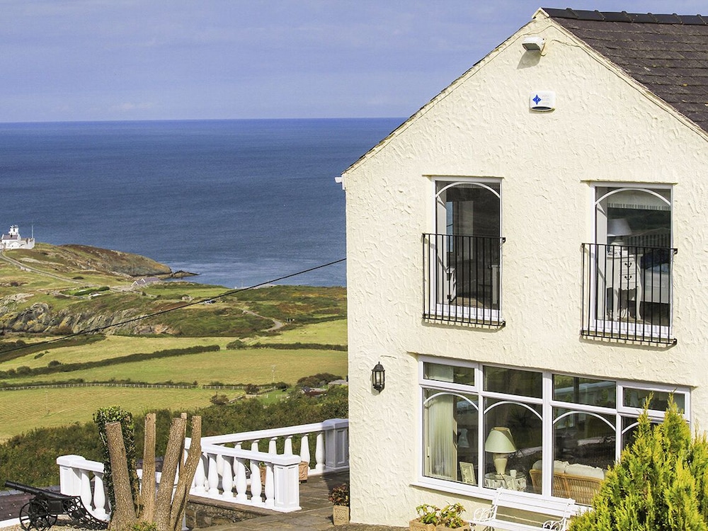 Amolca — hotel in Amlwch