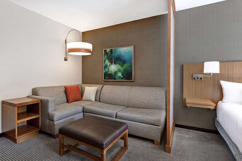 Hyatt Place Bloomington Normal - photo 6