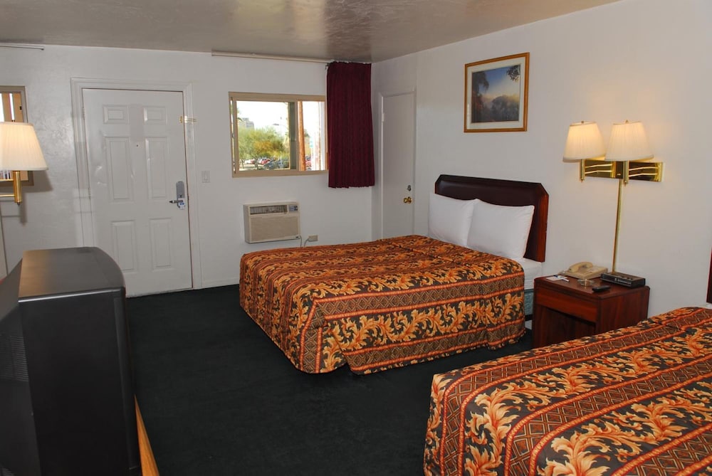 Stone Inn U of A - photo 26