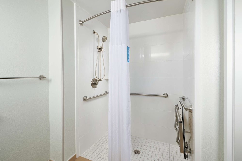 Hampton Inn Jupiter Juno Beach - photo 31