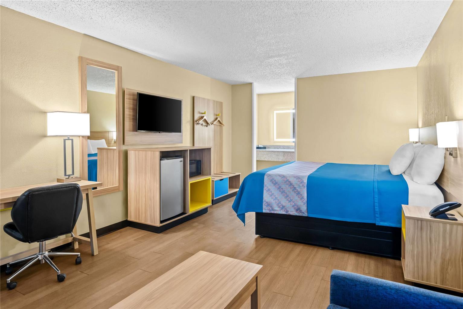 Days Inn by Wyndham Lafayette Near Lafayette Airport - photo 15