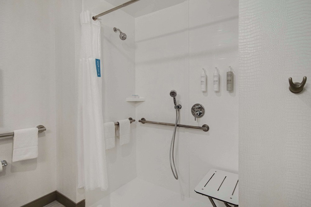 Hampton Inn by Hilton Queen Creek - photo 20