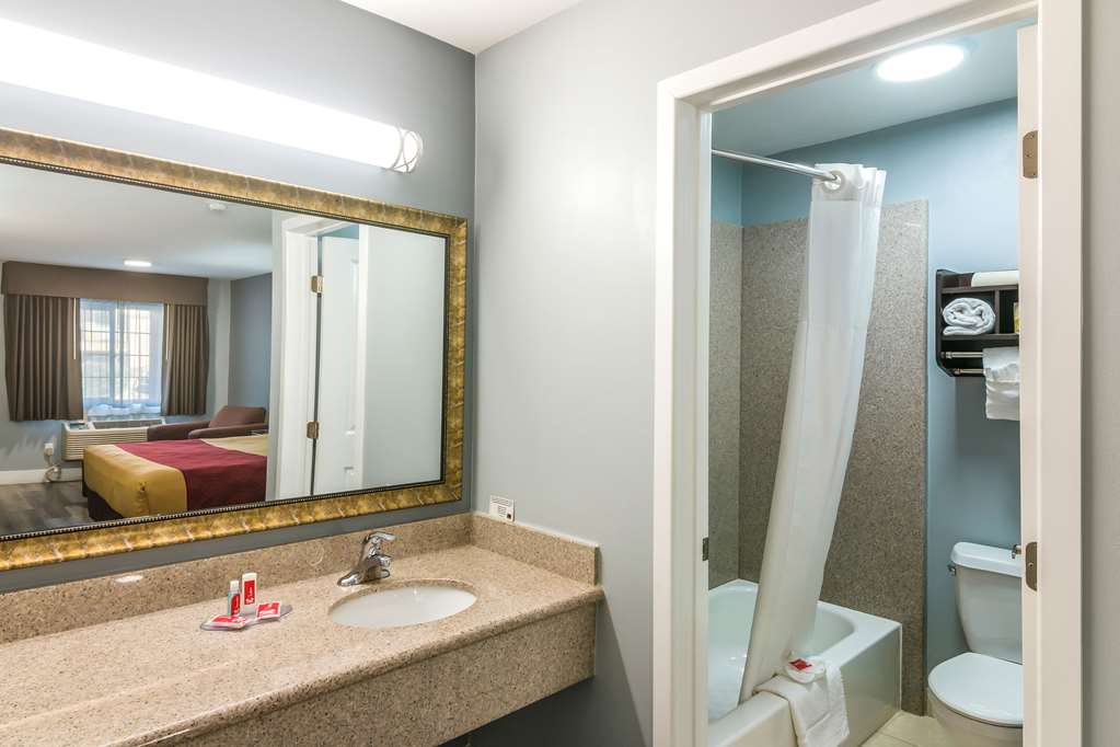 Econo Lodge Hesperia Victorville I 15 - photo 22