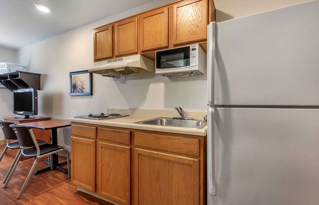Extended Stay America Select Suites Gainesville - photo 13