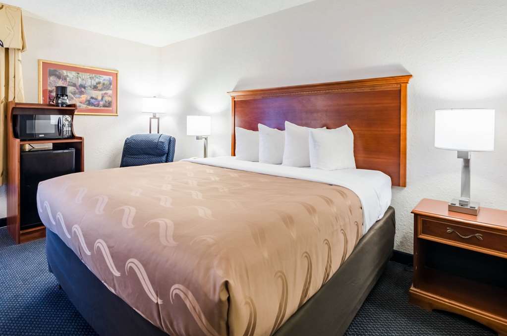 Quality Inn Lynchburg near University - photo 18