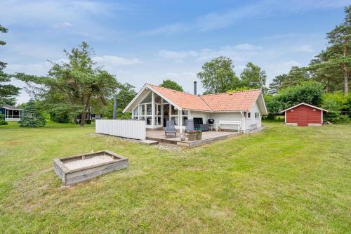 Three Bedroom Holiday Home In Ebeltoft — 4-Star Luxury Hotel in Ebeltoft, Denmark