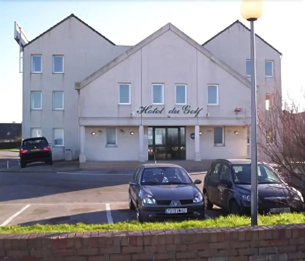 Hotel Résidence du Golf in Calais, France