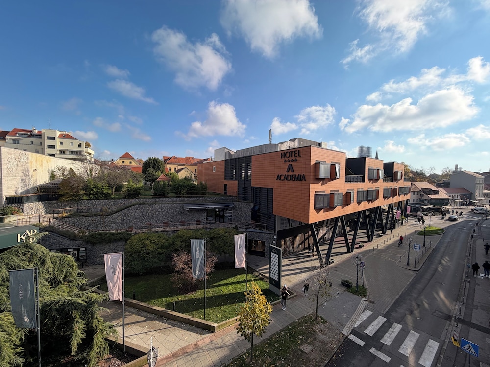 Academia - carbon neutral hotel in Zagreb