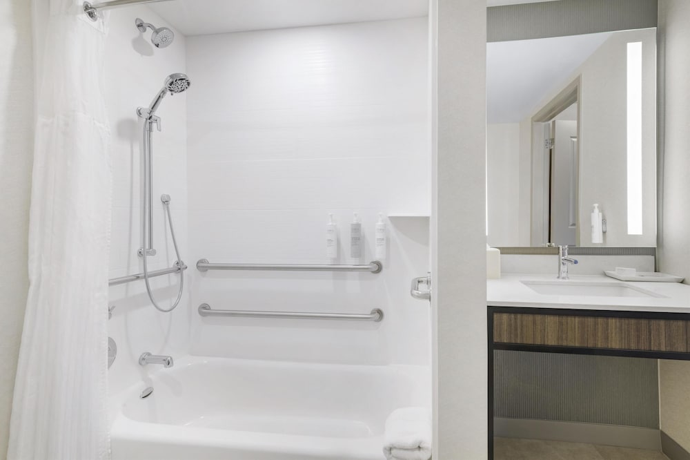 Hilton Garden Inn Albany SUNY Area - photo 30