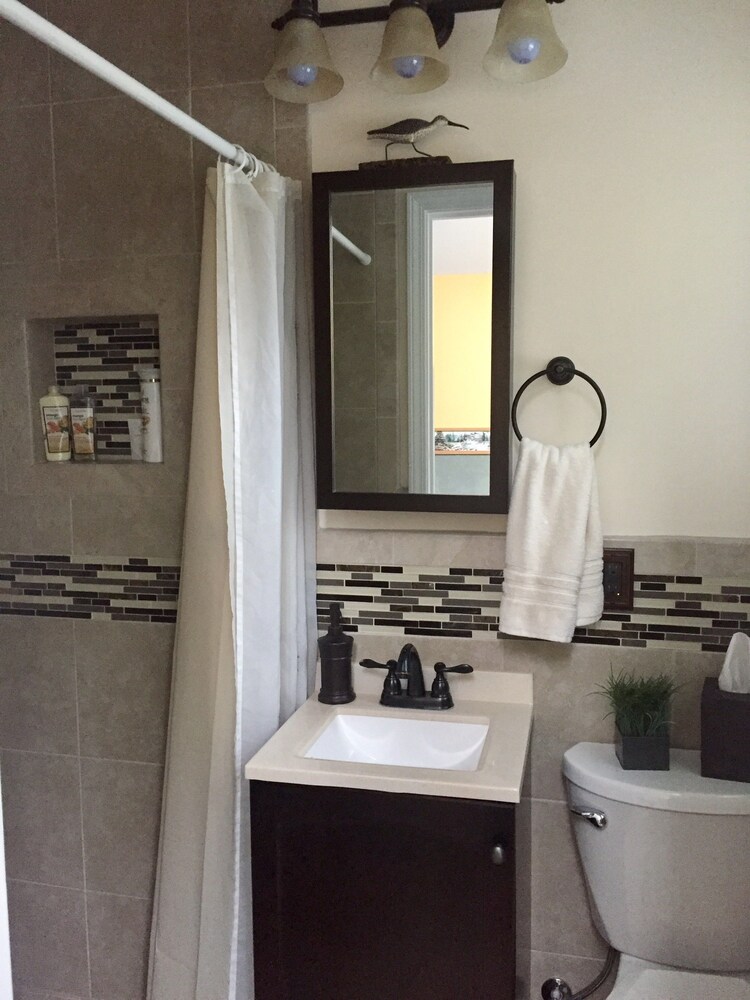 The Harsens Island Getaway Resort - photo 27
