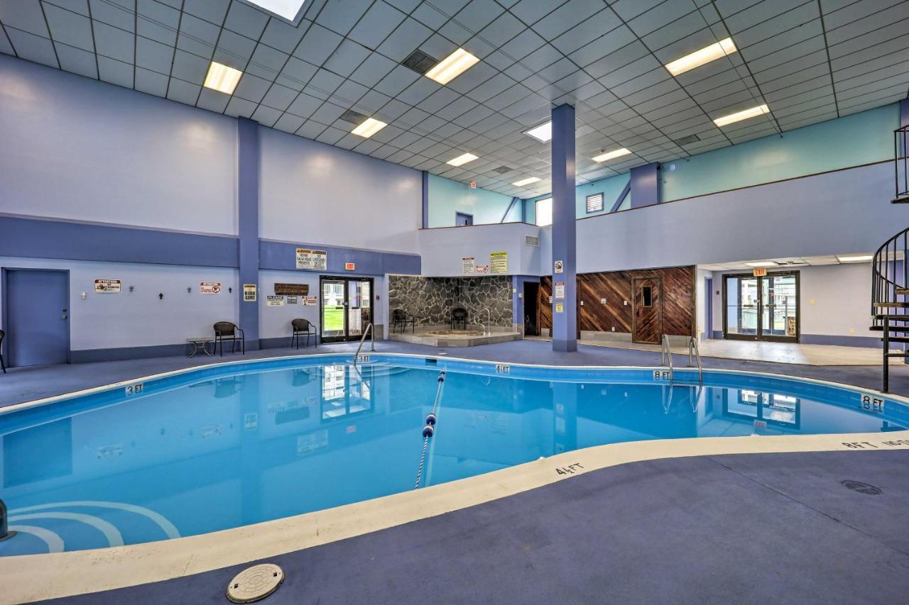 Hike Golf And Ski Beech Mtn Condo with Resort Perks - photo 22