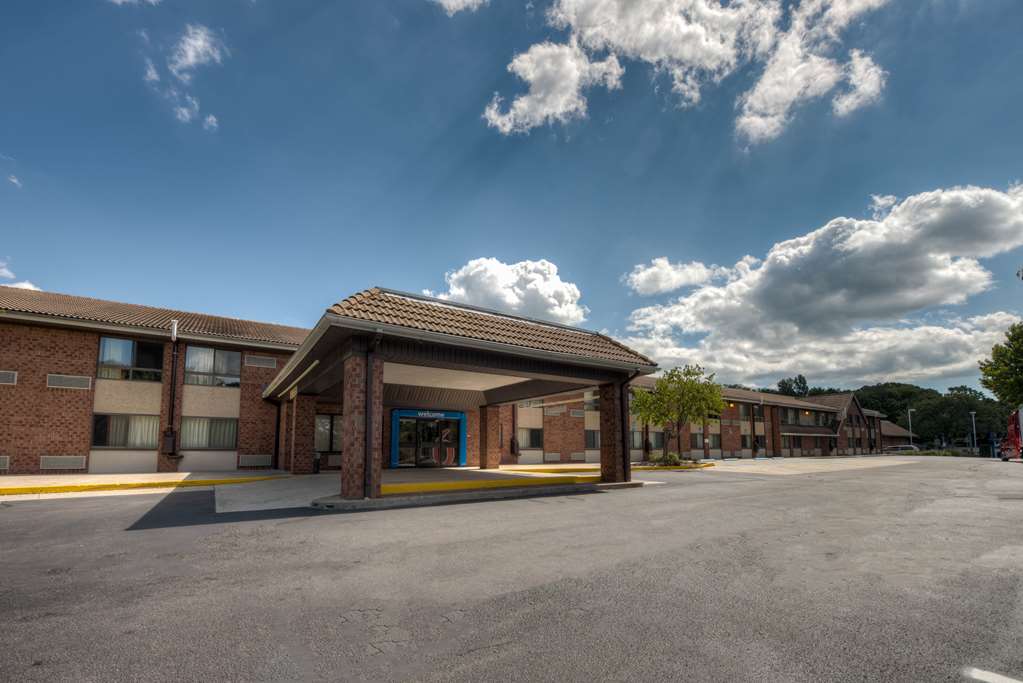 Motel 6 New Haven Branford CT - featured photo