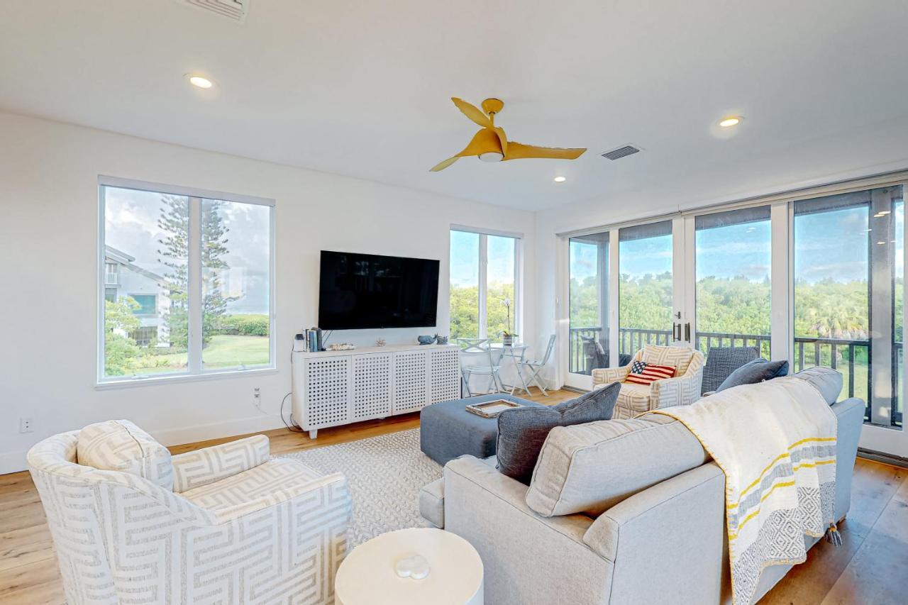 Beach to Bay View — hotel in Longboat Key