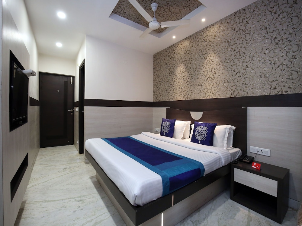 OYO 9816 Hotel Neelkanth — hotel in Ludhiana