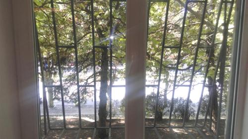 Comfortable studio apartment near the metro station
