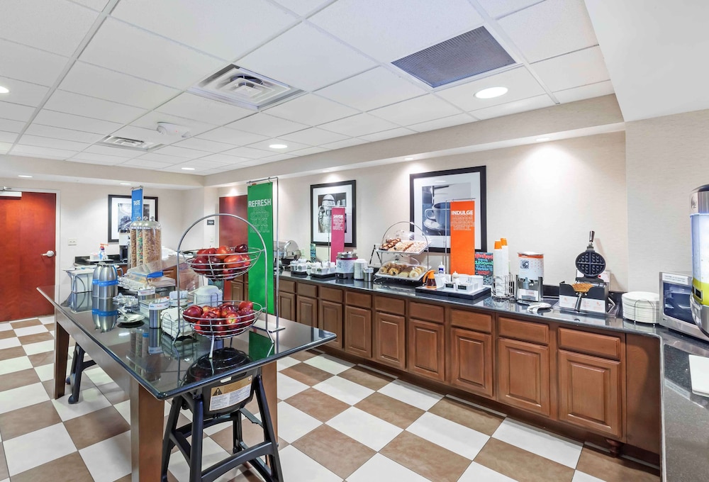 Hampton Inn & Suites Morgan City - photo 47
