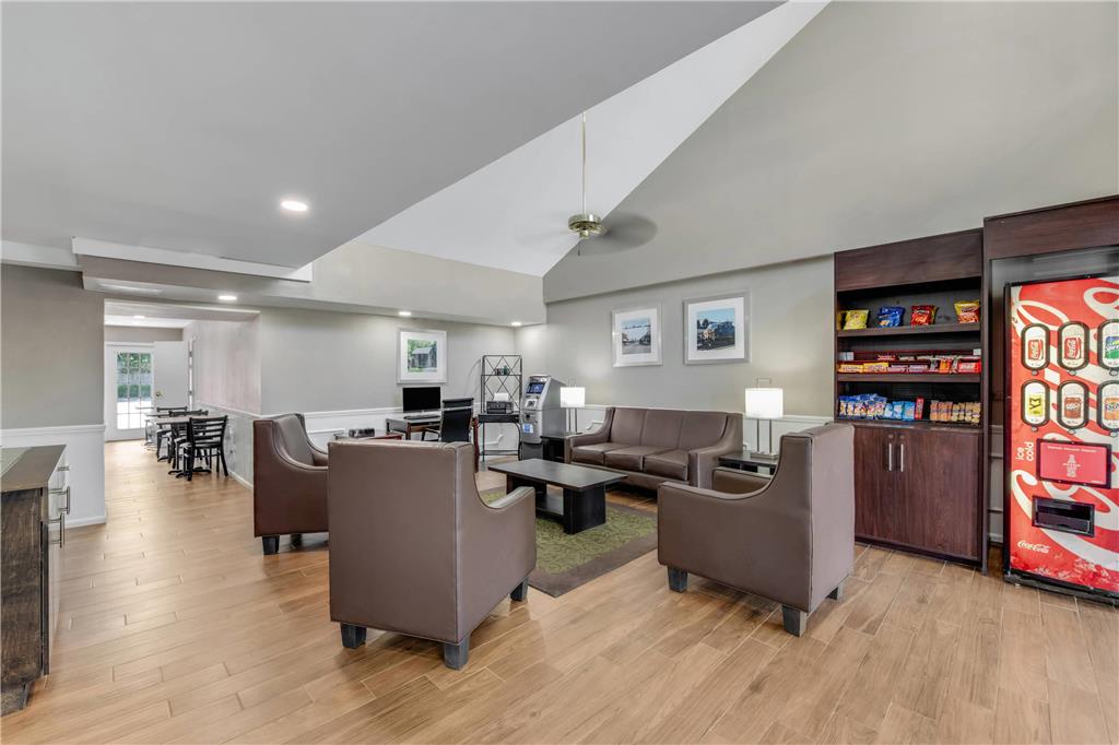 Quality Inn Laurinburg - photo 6