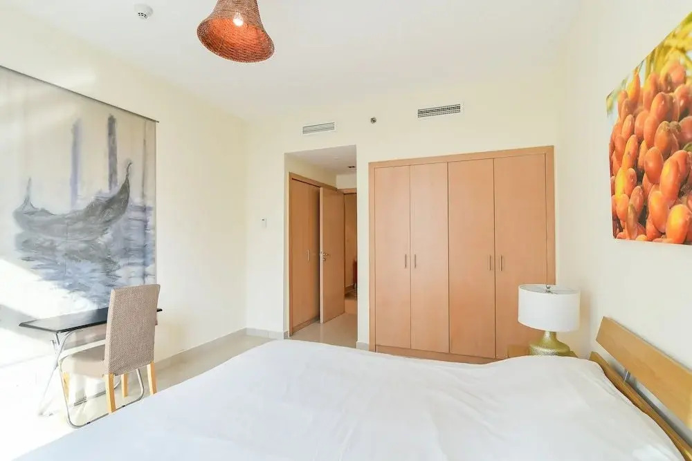 Bonaire Tower - last minute hotel in Dubai