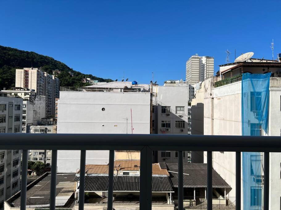 Apartamento Copacabana Lateral Mar — 4-Star Luxury Hotel in Rio De Janeiro, Brasil