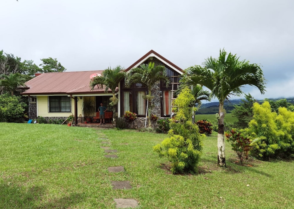Vistas del Tenorio — hotel in Tilaran