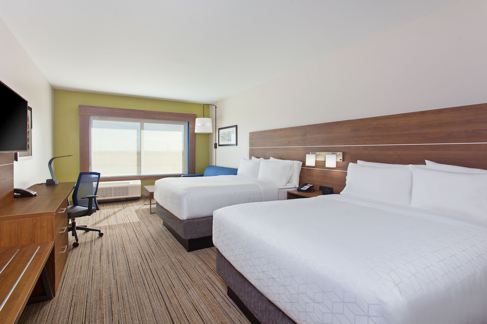 Holiday Inn Express & Suites Moses Lake by IHG - photo 11