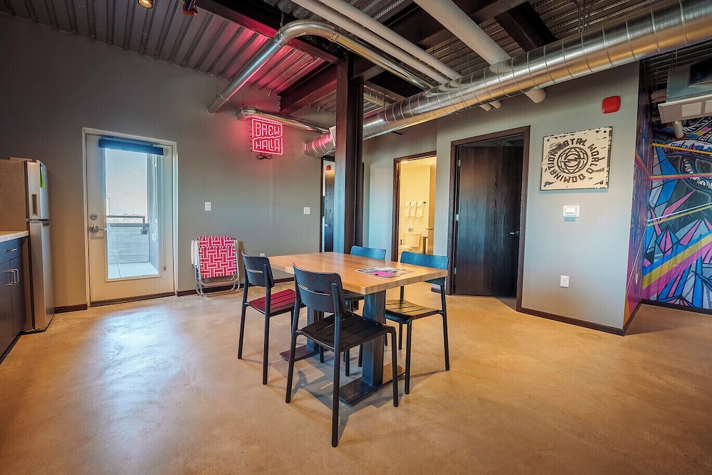 Brewhalla Hotel - photo 47