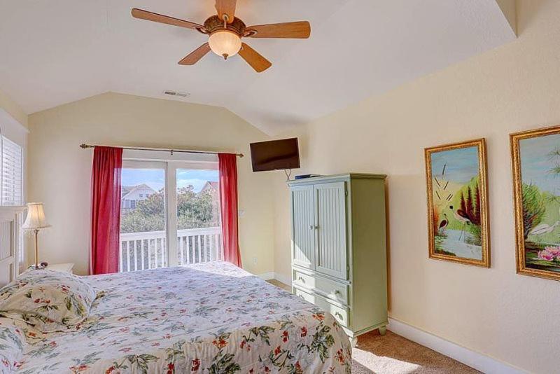 6095 Blessed in Nags Head, United States