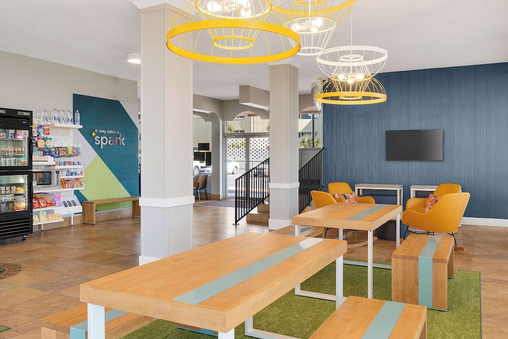 Spark by Hilton Ormond Beach Oceanfront - photo 2