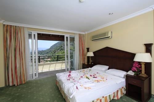 Union Palace — Marmaris — photo 4