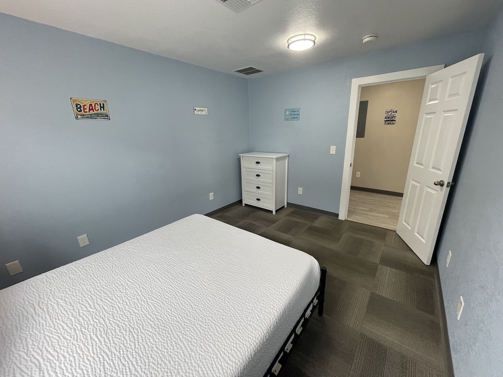 The Coastal Inn and Suites - photo 31