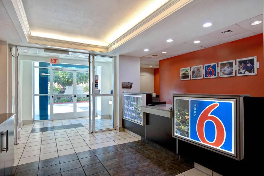 Motel 6 Gilroy CA - photo 23
