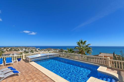 Casa de Suenos by Aguilarent — 4-Star Luxury Hotel in Benitachell, Spain