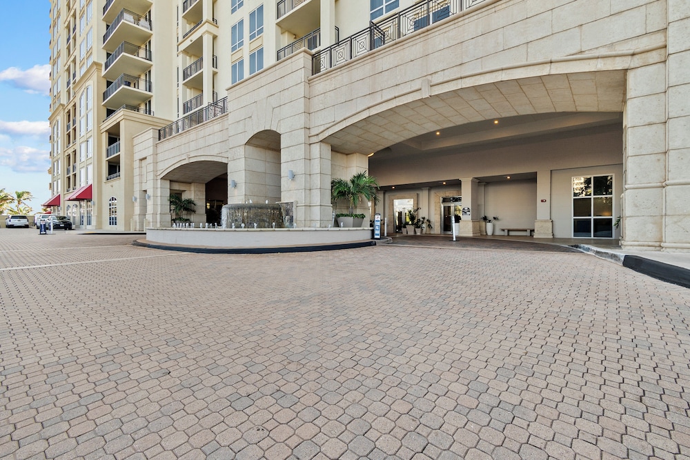 Palm Beach Singer Island Beach Resort Condos - photo 3